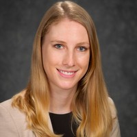 Diane summers headshot